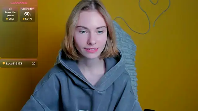 Fiona_Night's cam snapshot