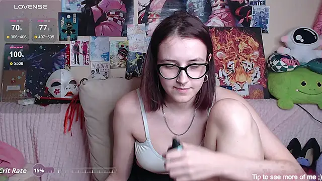 AliceChio's cam snapshot