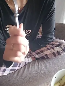 SexyErola27 live sex cam