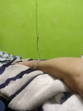 SHARLOT2427's cam snapshot