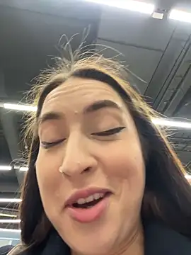 Holly_Play live sex cam