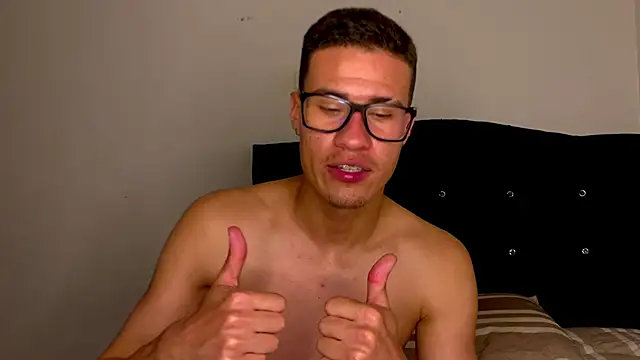 Latin_Paisa_Boy's cam snapshot