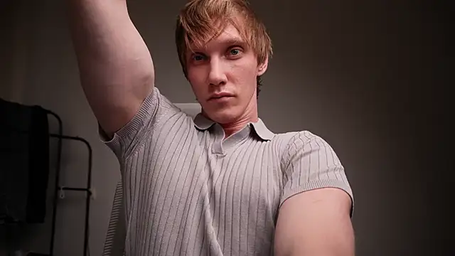 J_Akira13B's cam snapshot