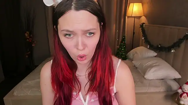 Monica__Queen's cam snapshot