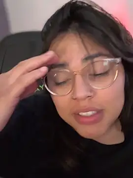 miacanela_xo live sex cam