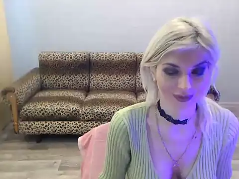 SexyBeatriice's cam snapshot