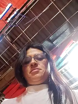 Linda_Lars live sex cam