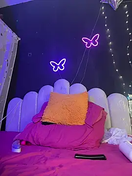 AlisonHoot69's cam snapshot