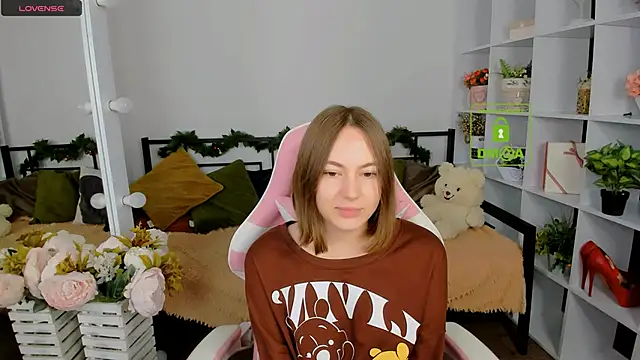 Elma_Lily live sex cam