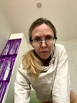 MollyStory live sex cam