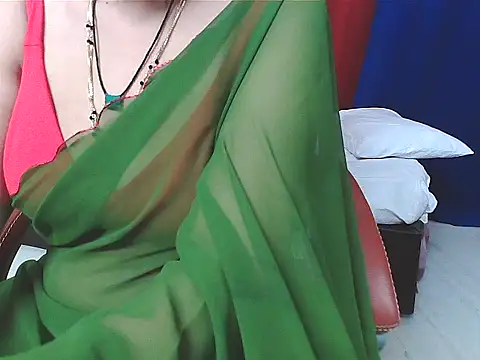 sunitha-3's cam snapshot