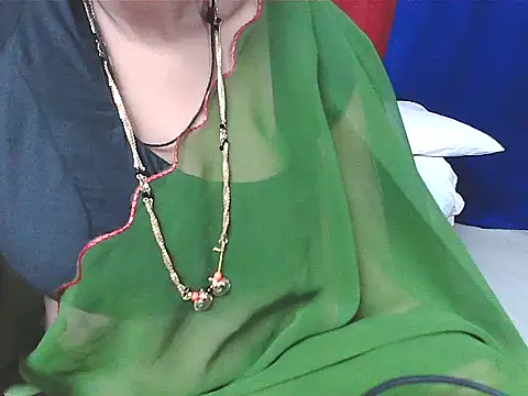 sunitha-3 live sex cam