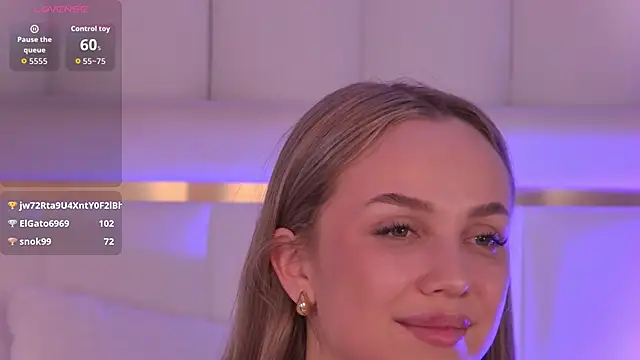 AnnaRow's cam snapshot