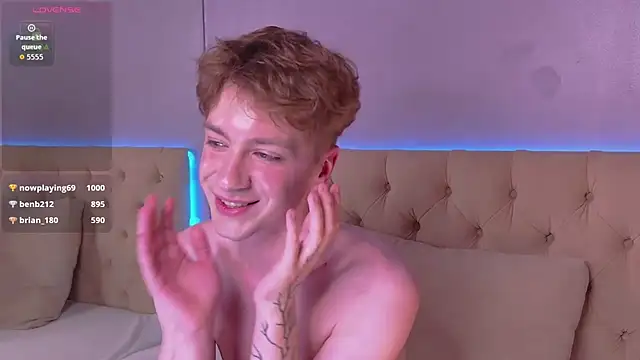 Paul_Holt live sex cam