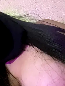 Cameelia's cam snapshot