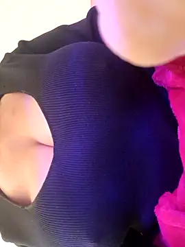 BellyDancer1's cam snapshot