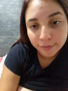 LizzRouse's cam snapshot