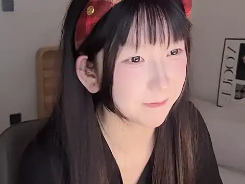 lnua-lnua's cam snapshot