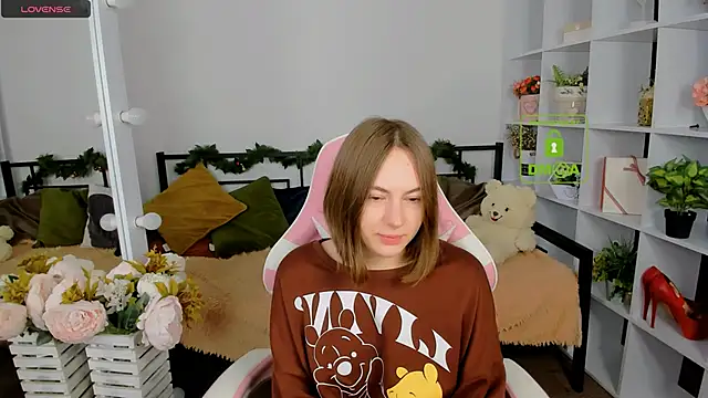 Elma_Lily live sex cam