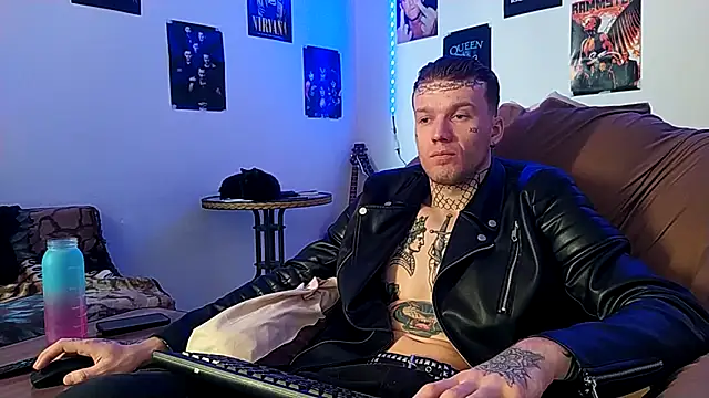 Huntall77's cam snapshot