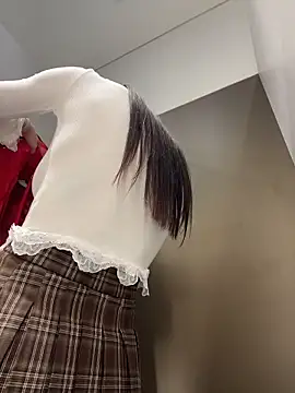 Holly_Play's cam snapshot