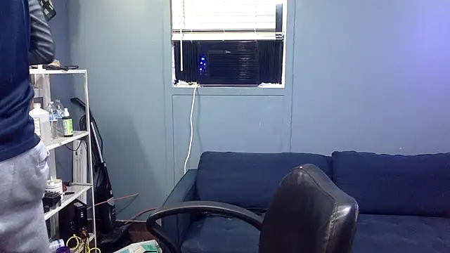 sexyhotstud12 live sex cam