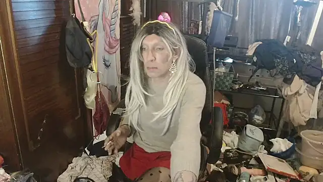 Ombeline1 live sex cam