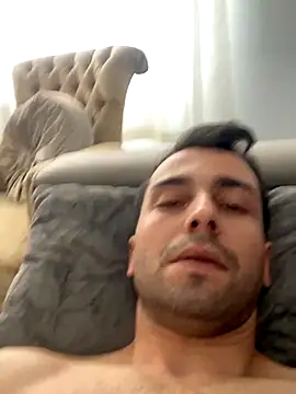 Emre-34 live sex cam