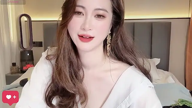 wuyueaini live sex cam