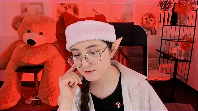 VirtuallVoyant live sex cam