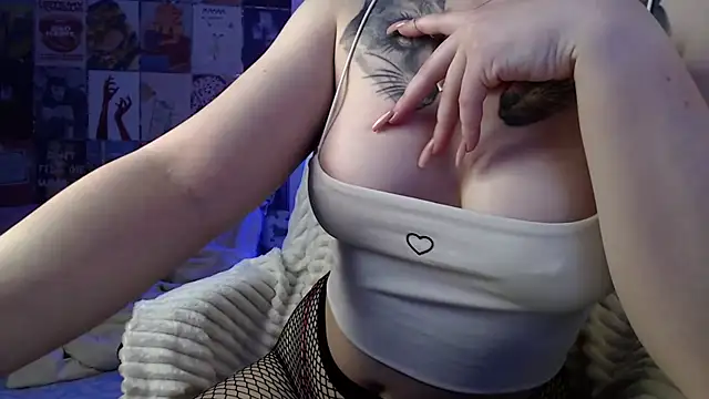 obsidian_sirenn's cam snapshot