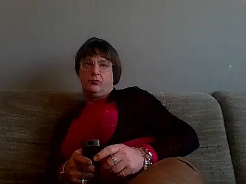 sexynadinets89 live sex cam