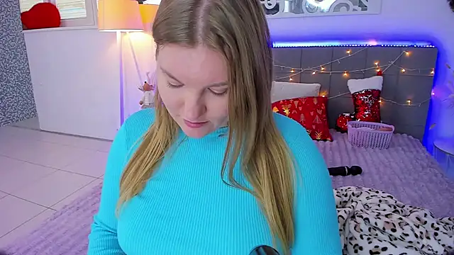 AshleyJoness's cam snapshot