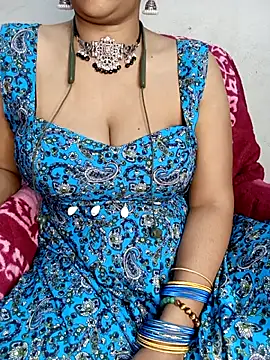 Sony-Model's cam snapshot