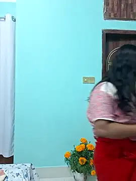 Bristy- live sex cam