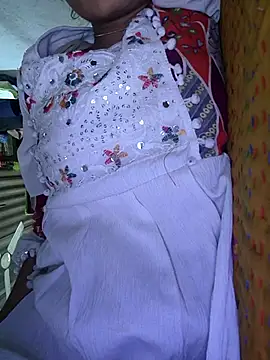 LOVELYKAJALBHABHI's cam snapshot