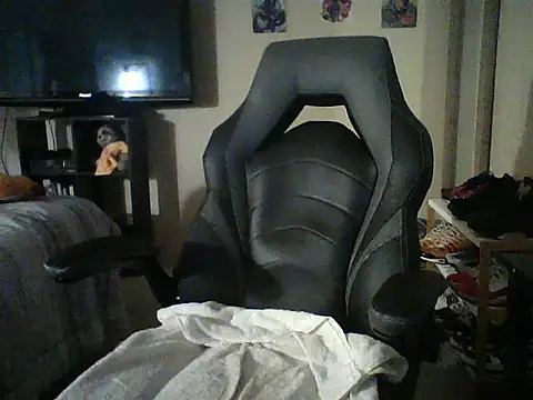 latinosatiro94 live sex cam