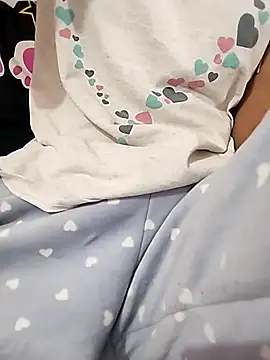 Vanee-23's cam snapshot