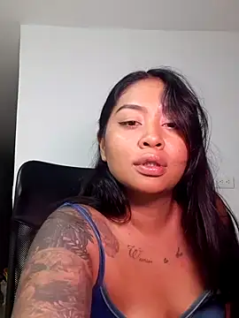 aisha_broown live sex cam