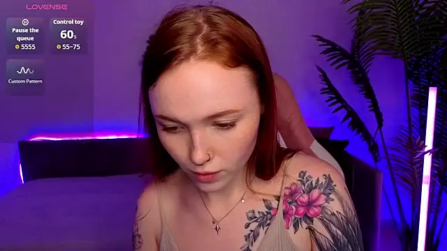 Maya_Light's cam snapshot