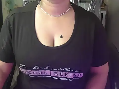 pratiksha_prisi's cam snapshot