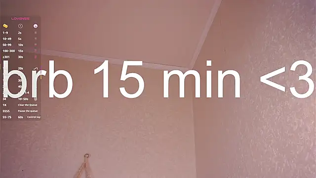 EviaVanveen live sex cam