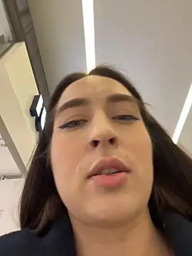 Holly_Play live sex cam