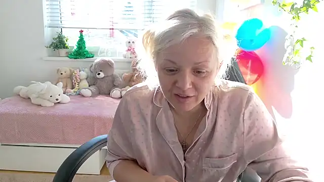 Linsy_Kim live sex cam