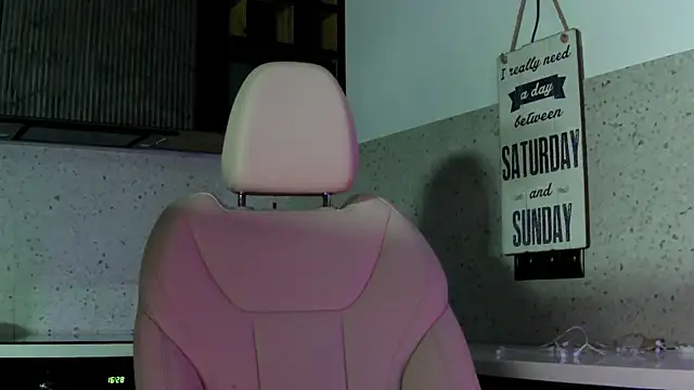 Mashulya29 live sex cam