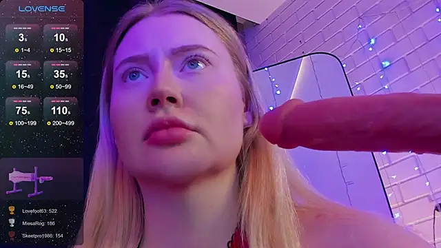 Lillie_Berry live sex cam