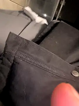 Armyexhibitionistvet live sex cam