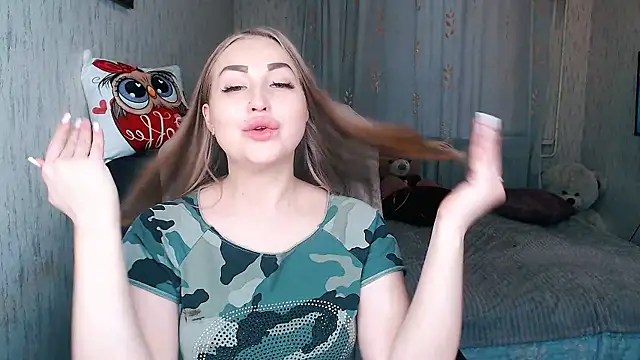 _KittyBoo's cam snapshot