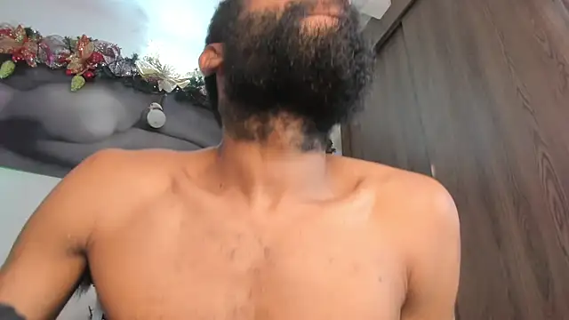 KaelMoreau live sex cam