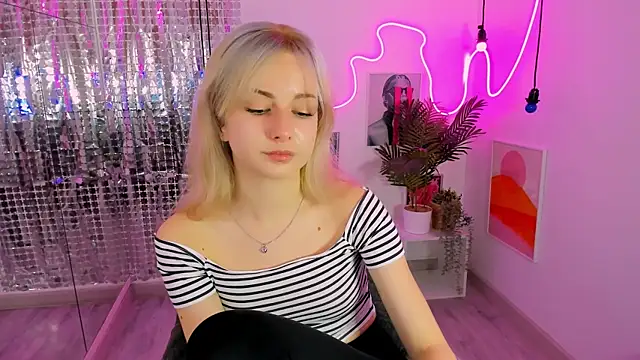 Jessie_Cuti's cam snapshot